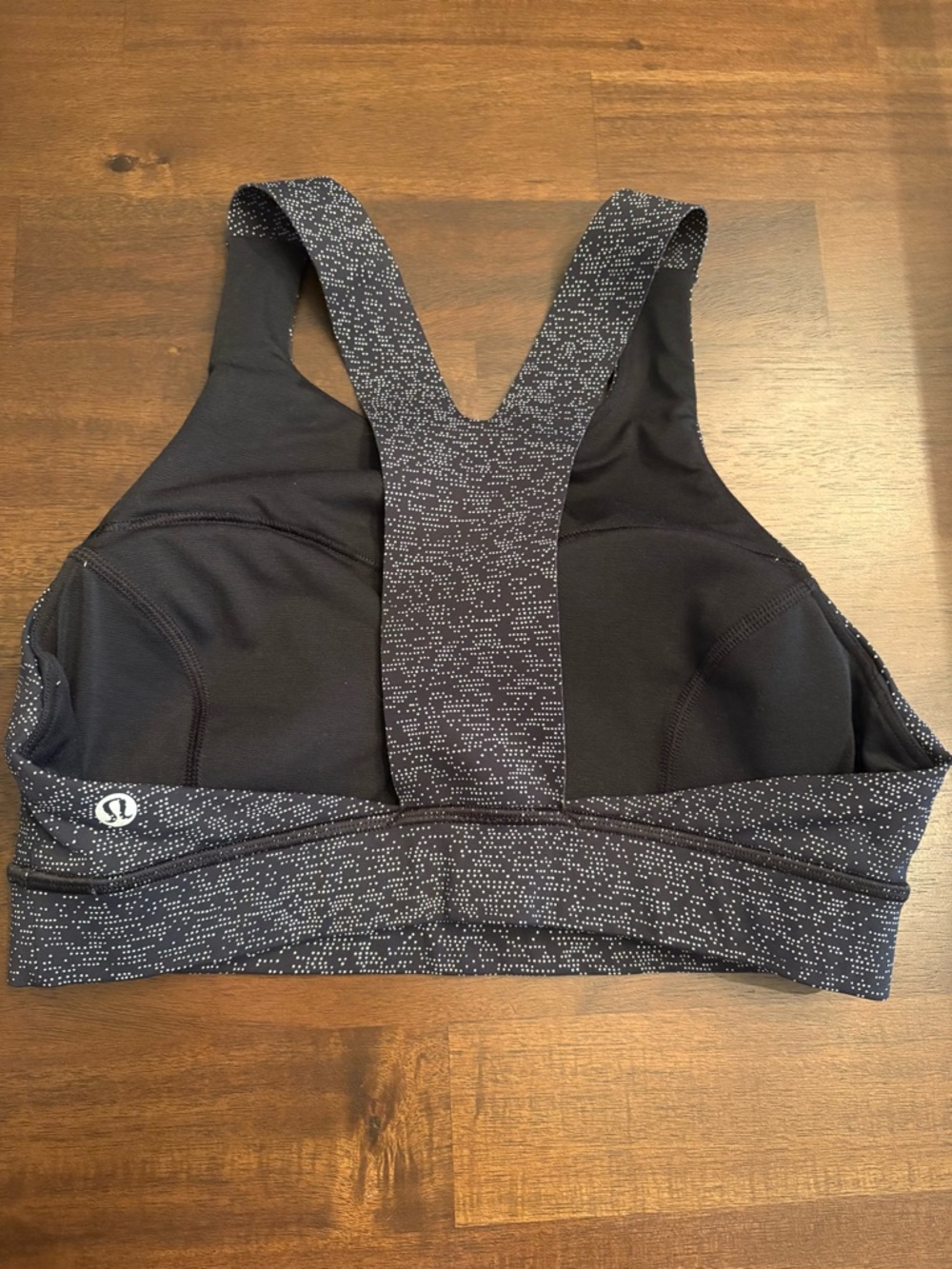 lululemon Strappy  Sports Bra Tank sz 8 EUC